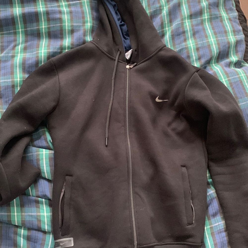 Unisex Nike zip up hoodie